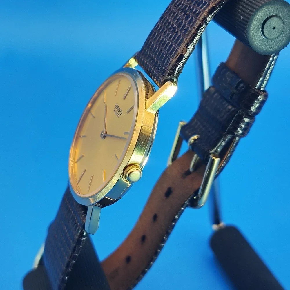 Vintage‎ 1981 Seiko Japan 30mm Mens Quartz Dress Watch Lizard Strap Full Restore
